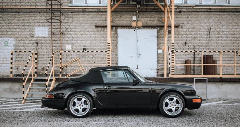 Porsche 911 cena 290000 przebieg: 192000, rok produkcji 1982 z Kutno małe 596